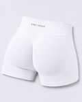 STAY FOCUS™ — DYNAMIC SHORTS 4.5”